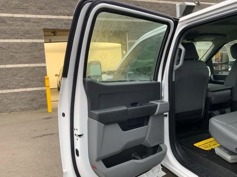 Used 2024 Ford F550 4x4 Crew Cab Super Duty image 23