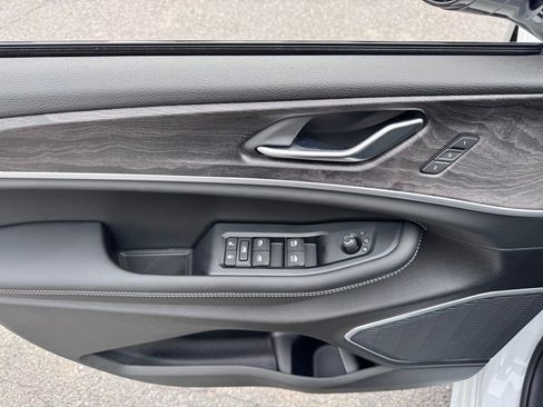 New 2026 Jeep Grand Cherokee L Limited AWD/4WD image 9