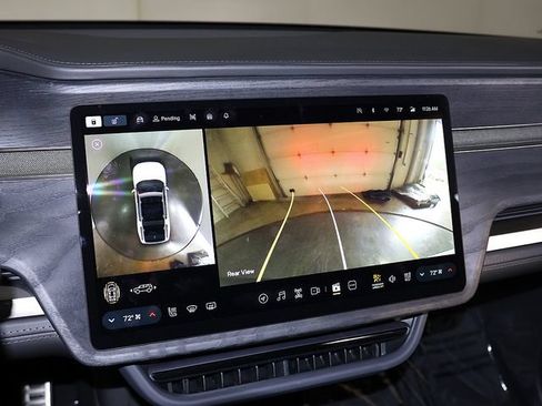 Used 2024 Rivian R1S Adventure Dual AWD/4WD image 20