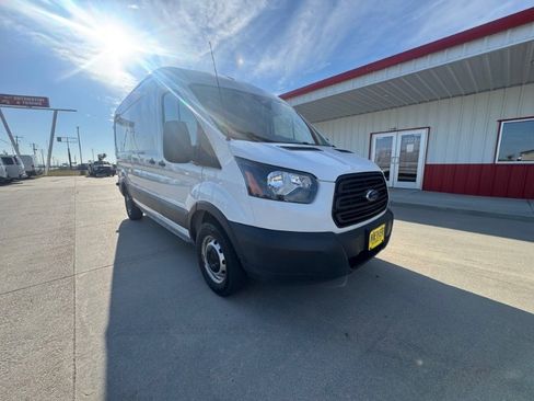 Used 2019 Ford Transit 250 image 2