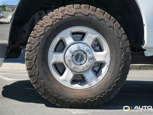 Used 2015 Ford F350 XLT w/ FX4 4x4 Off Road Package image 8