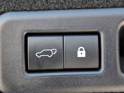 Used 2020 Lexus RX 350L Premium w/ Premium Package image 30