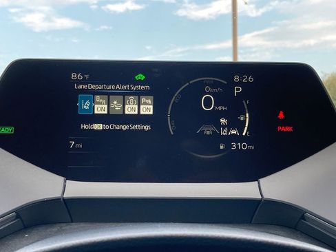 New 2026 Toyota Prius LE FWD image 14