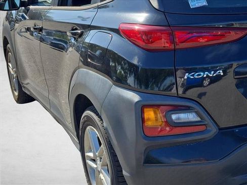 Used 2020 Hyundai Kona SE FWD image 14