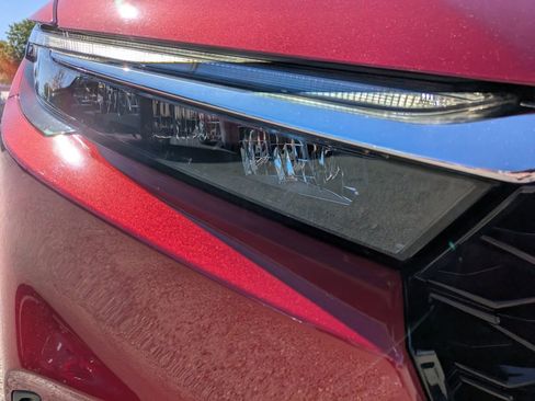 Used 2024 Honda CR-V EX image 11