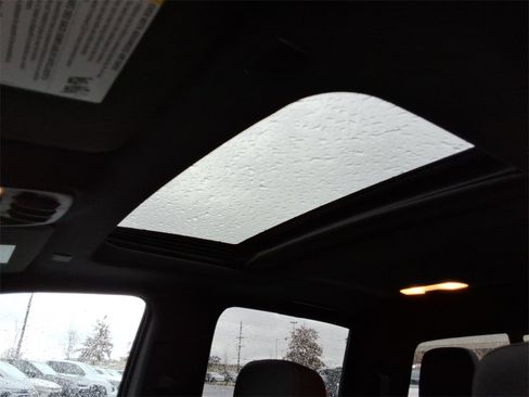 Certified 2024 Chevrolet Colorado Z71 w/ Z71 Convenience Package 2 image 24