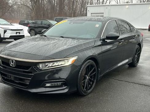Used 2020 Honda Accord Sport image 3