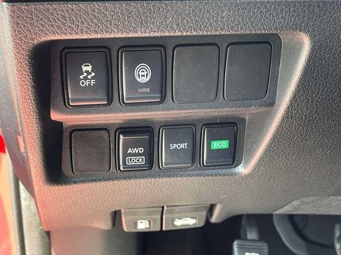 Used 2020 Nissan Rogue Sport S AWD/4WD image 21