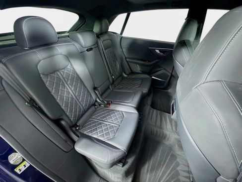 Used 2023 Audi SQ8 Prestige w/ Prestige Package image 29
