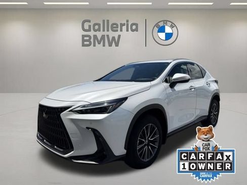 Used 2025 Lexus NX 250 FWD w/ Accessory Package (K3) image 1