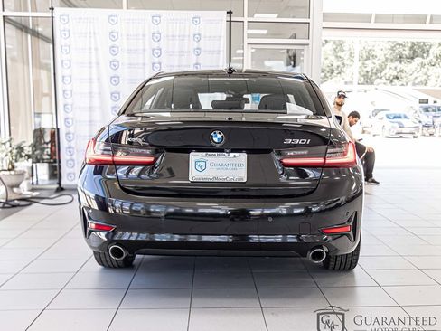 Used 2021 BMW 330i xDrive Sedan AWD/4WD image 14
