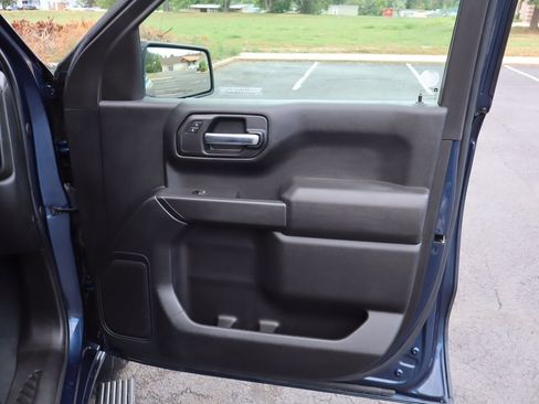 Used 2021 Chevrolet Silverado 1500 Custom AWD/4WD image 26