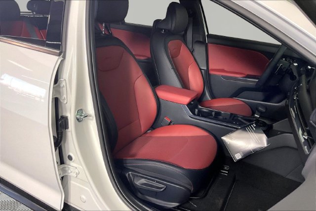 New 2027 Kia K4 GT-Line Turbo FWD image 12