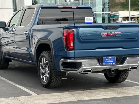 Used 2024 GMC Sierra 1500 SLT w/ SLT Premium Plus Package image 5