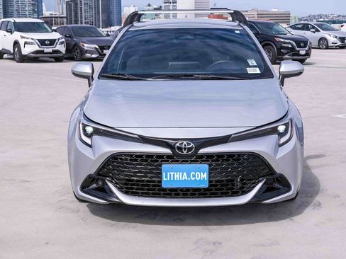 Used 2024 Toyota Corolla SE w/ SE Package FWD image 2
