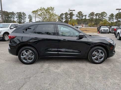 Certified 2023 Ford Escape ST-Line w/ Tech Pack #1 image 3