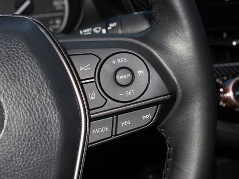 Used 2023 Toyota Camry SE image 26