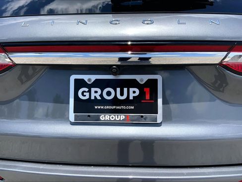 Used 2022 Lincoln Corsair Reserve w/ Elements Package FWD image 10