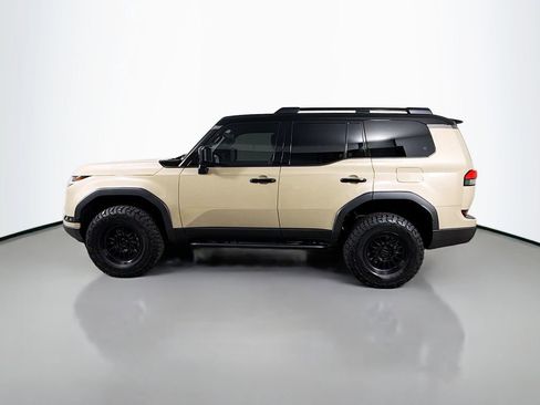 Certified 2026 Lexus GX 550 AWD/4WD image 8