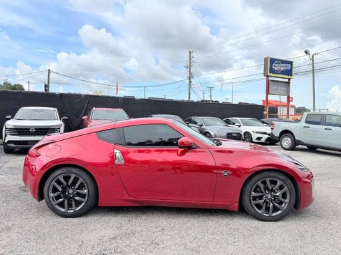 Used 2018 Nissan 370Z Coupe RWD image 4