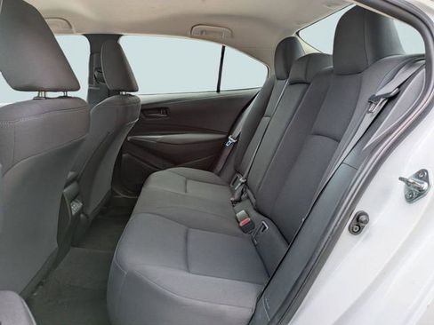 Used 2023 Toyota Corolla LE image 13