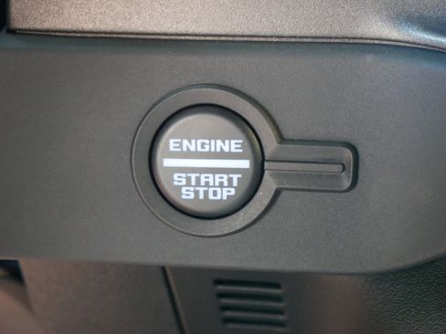 New 2025 Ford Bronco Badlands w/ Matte Film Protection Package image 8