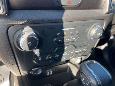 Certified 2023 Ford Ranger Lariat w/ Tremor Off-Road Package image 14