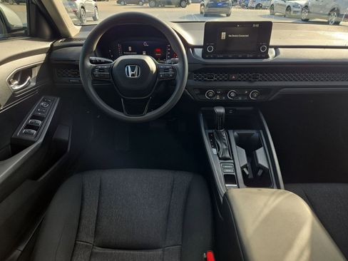 Used 2023 Honda Accord LX image 27