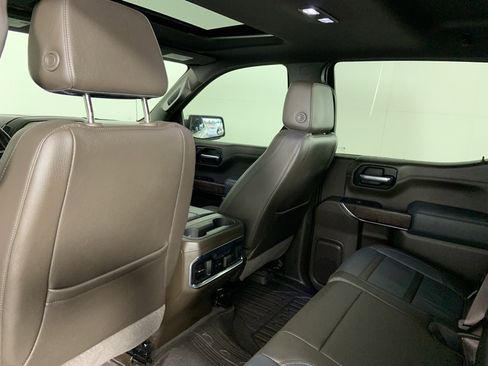 Used 2022 GMC Sierra 1500 Denali w/ Denali Premium Package image 31