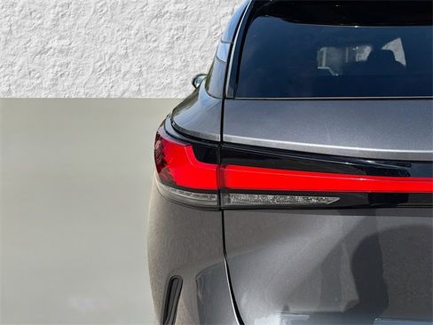 Used 2023 Lexus RX 350 Premium image 10