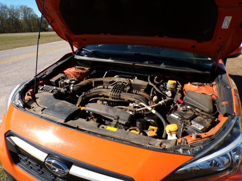 Used 2018 Subaru Crosstrek 2.0i Premium image 6