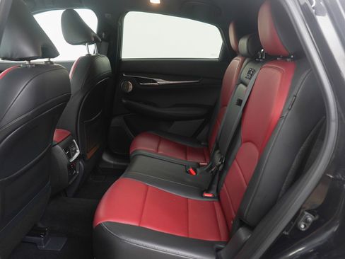 Used 2025 INFINITI QX55 Sensory w/ Lighting Package image 15