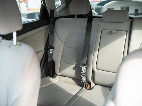 Used 2019 Hyundai Tucson SE FWD image 26