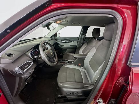 Used 2023 Chevrolet TrailBlazer LT FWD image 20