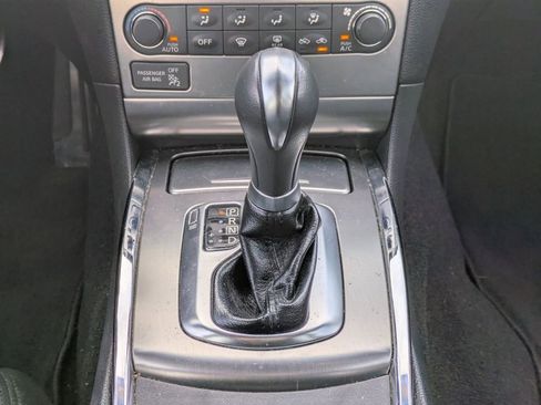 Used 2012 INFINITI G25 image 18