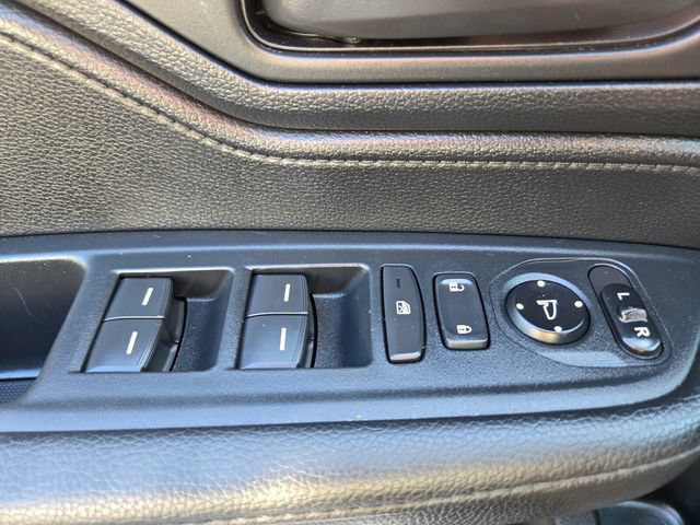 Used 2025 Honda Odyssey Sport-L image 38