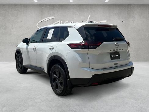 Certified 2026 Nissan Rogue SV w/ Cold Weather Package FWD image 14