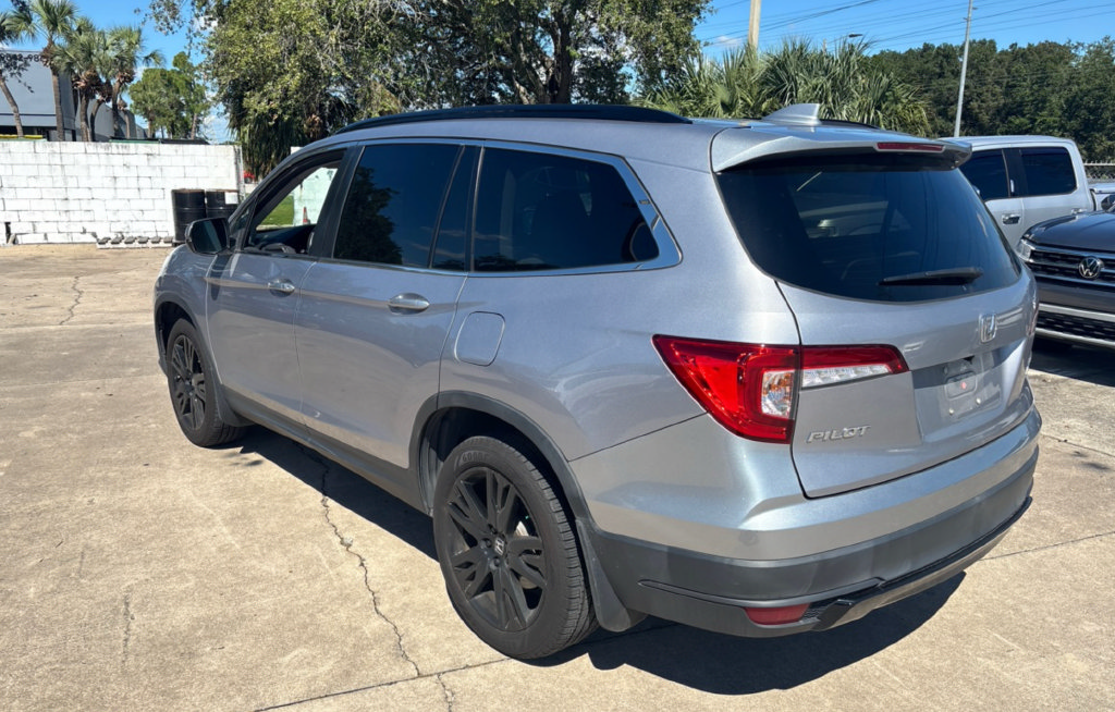 Used 2022 Honda Pilot Special Edition image 2