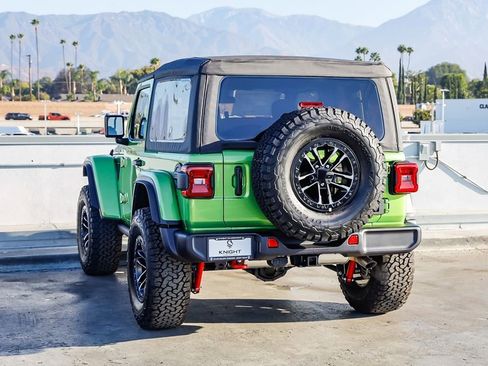 New 2025 Jeep Wrangler Rubicon w/ Xtreme 35 Tire Package image 7
