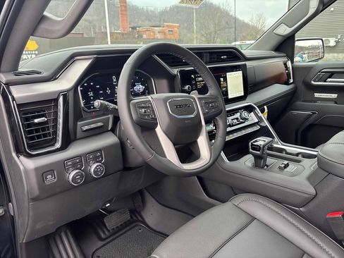 Used 2025 GMC Sierra 1500 Denali w/ Denali Reserve Package image 13