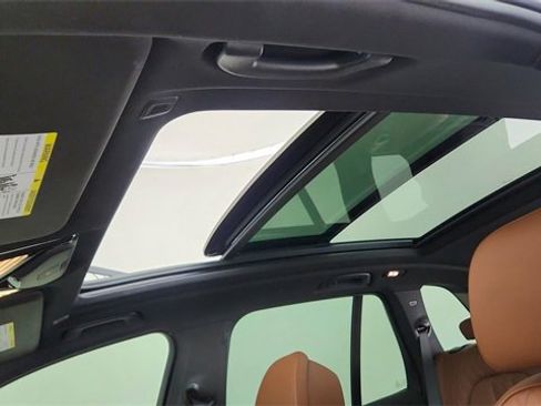 Used 2024 BMW X5 xDrive40i w/ M Sport Package image 56