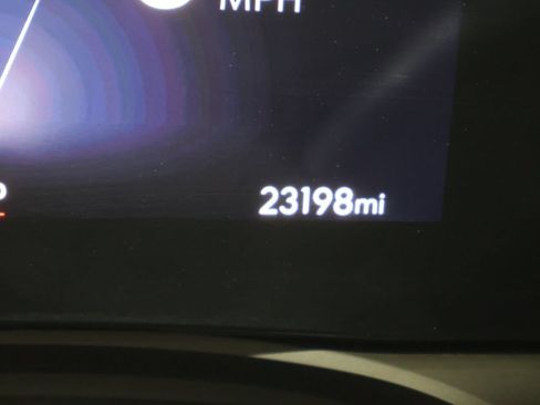 Used 2024 Buick Envista Sport Touring w/ Experience Buick Package FWD image 38