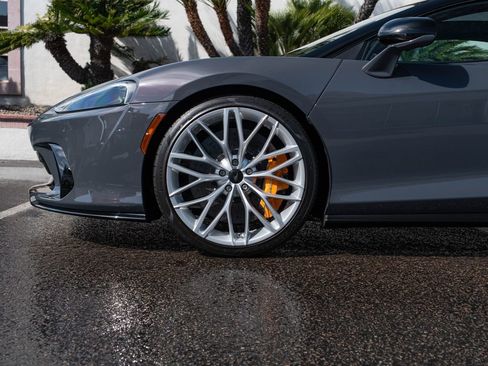 New 2026 McLaren GTS image 7