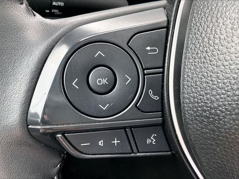 Used 2025 Toyota Corolla SE FWD image 21