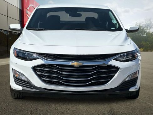 Used 2024 Chevrolet Malibu LT FWD image 11
