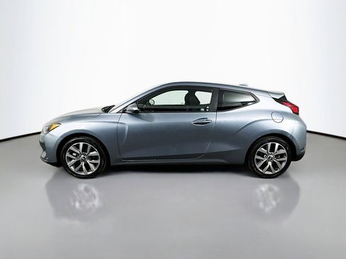 Used 2019 Hyundai Veloster 2.0 FWD image 2