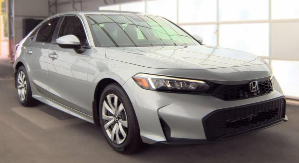 Used 2025 Honda Civic LX image 4