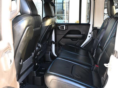 Used 2024 Jeep Wrangler High Altitude image 43