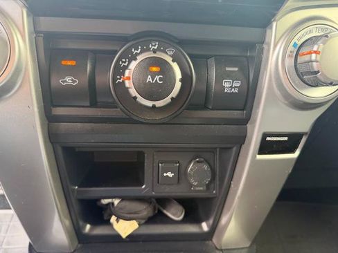 Used 2020 Toyota 4Runner SR5 Premium w/ Moonroof Package AWD/4WD image 18