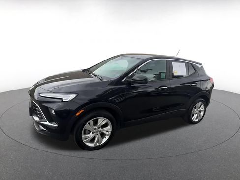 Used 2025 Buick Encore GX Preferred FWD image 8
